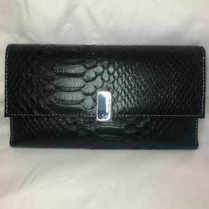 Black Liz Claiborne women wallet